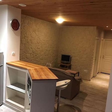 Gite Aux Aspres Logement De 65M² Fontcouverte  Ngoại thất bức ảnh